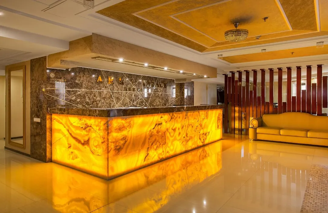 Ark Palace Hotel & Spa-1